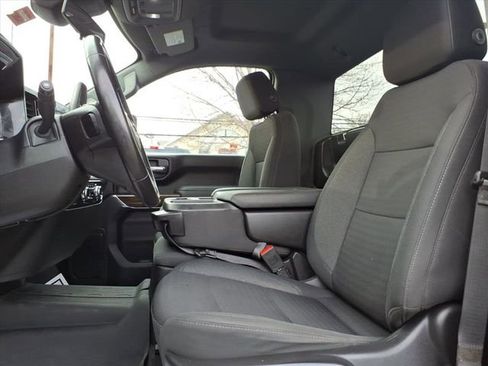 Used 2024 GMC Sierra 2500 SLE w/ SLE Convenience Package image 10