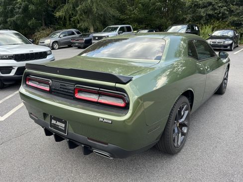 Used 2023 Dodge Challenger SXT w/ Blacktop Package RWD image 5