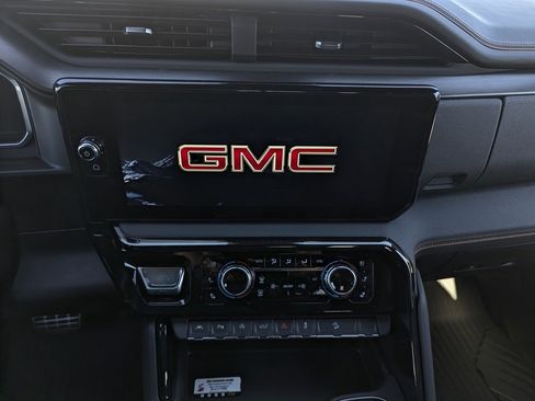 New 2026 GMC Sierra 1500 AT4 w/ Technology Package image 22