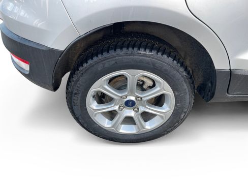 Used 2019 Ford EcoSport SE image 16