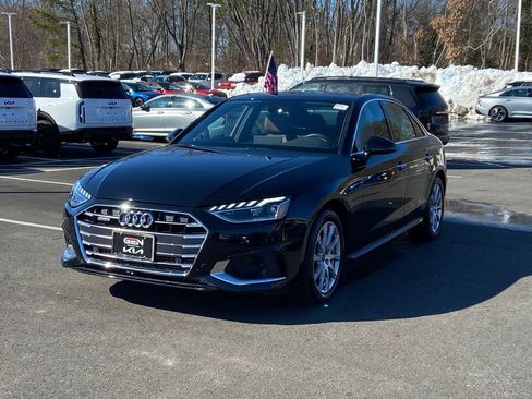Used 2023 Audi A4 2.0T Premium w/ Convenience Package image 7