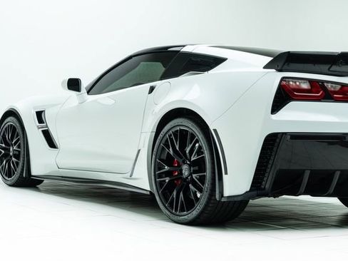 Used 2017 Chevrolet Corvette Grand Sport image 18