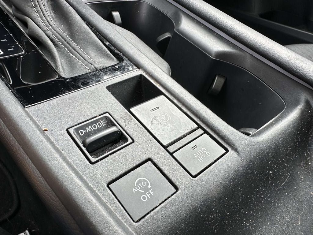 Certified 2026 Nissan Sentra SV w/ SV Convenience Package FWD image 20