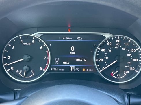 Used 2024 Nissan Sentra SV FWD image 29