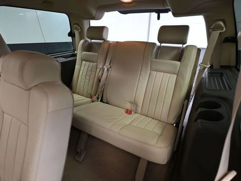 Used 2003 Lincoln Navigator Luxury image 40