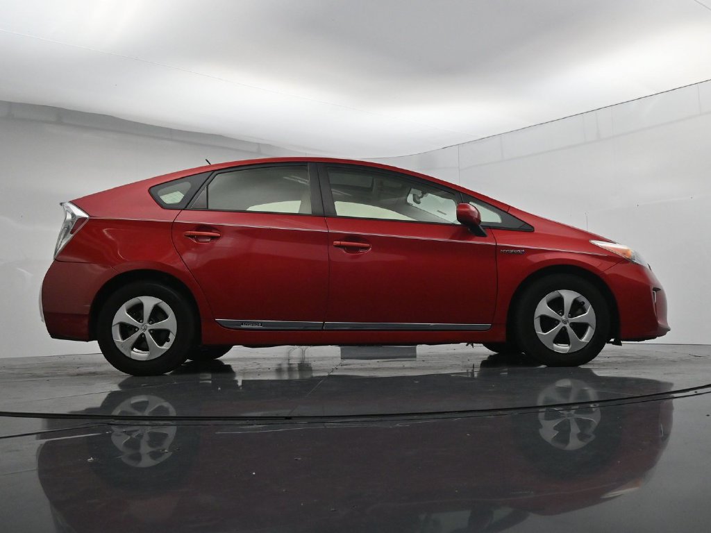 Used 2012 Toyota Prius Three w/ Solar Roof Pkg FWD image 39