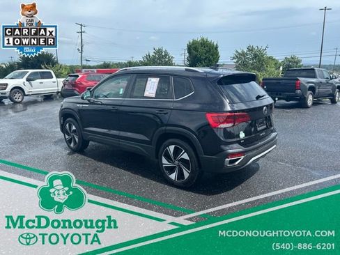 Used 2024 Volkswagen Taos SE AWD/4WD image 5