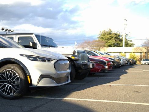 Used 2024 Mitsubishi Outlander Sport AWD image 41