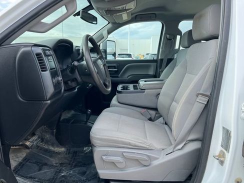 Used 2016 Chevrolet Silverado 3500 W/T w/ WT Convenience Package image 9