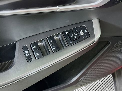 Used 2024 Kia EV6 Light RWD image 15
