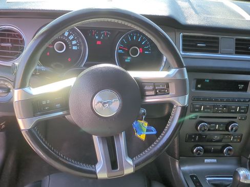 Used 2014 Ford Mustang Coupe w/ Equipment Group 102A RWD image 31