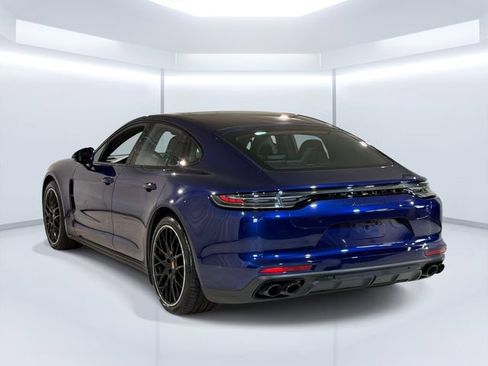Certified 2022 Porsche Panamera 4S w/ Premium Package AWD/4WD image 3