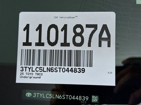 Certified 2025 Toyota Tacoma Trailhunter image 31