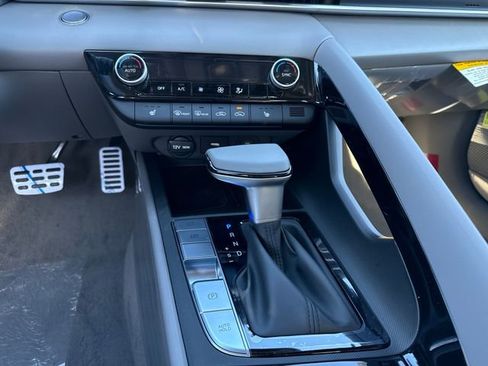 New 2026 Hyundai Elantra SEL Sport image 23