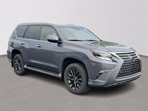 Used 2020 Lexus GX 460 Premium image 3