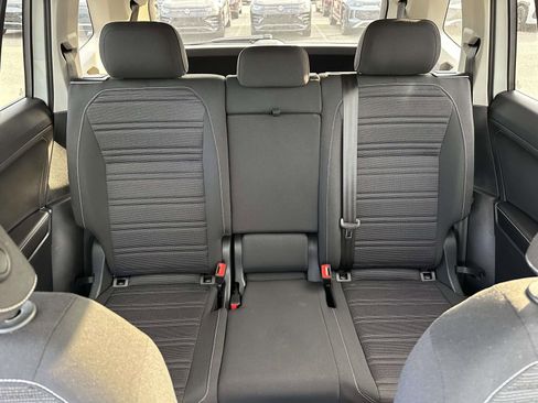 Used 2023 Volkswagen Tiguan S FWD image 13