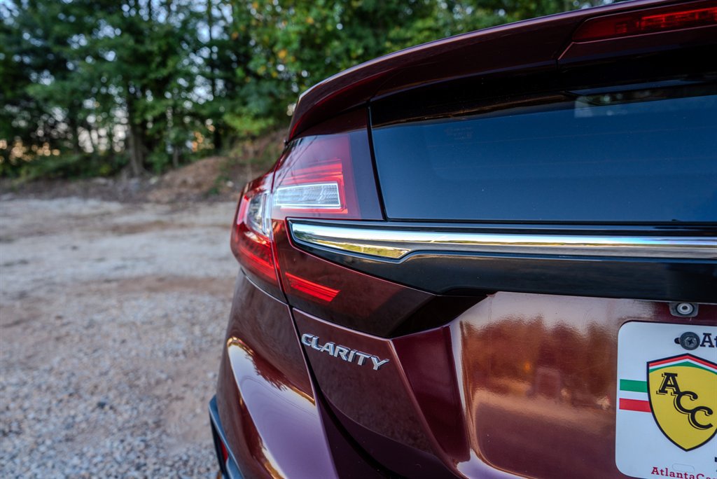 Used 2018 Honda Clarity Plug-In Hybrid image 10