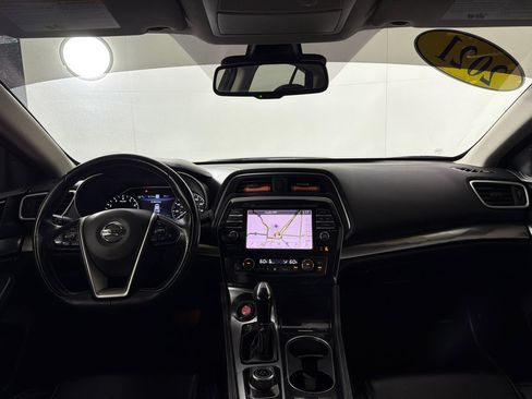 Used 2021 Nissan Maxima 3.5 SV w/ Floor Mat Group FWD image 22