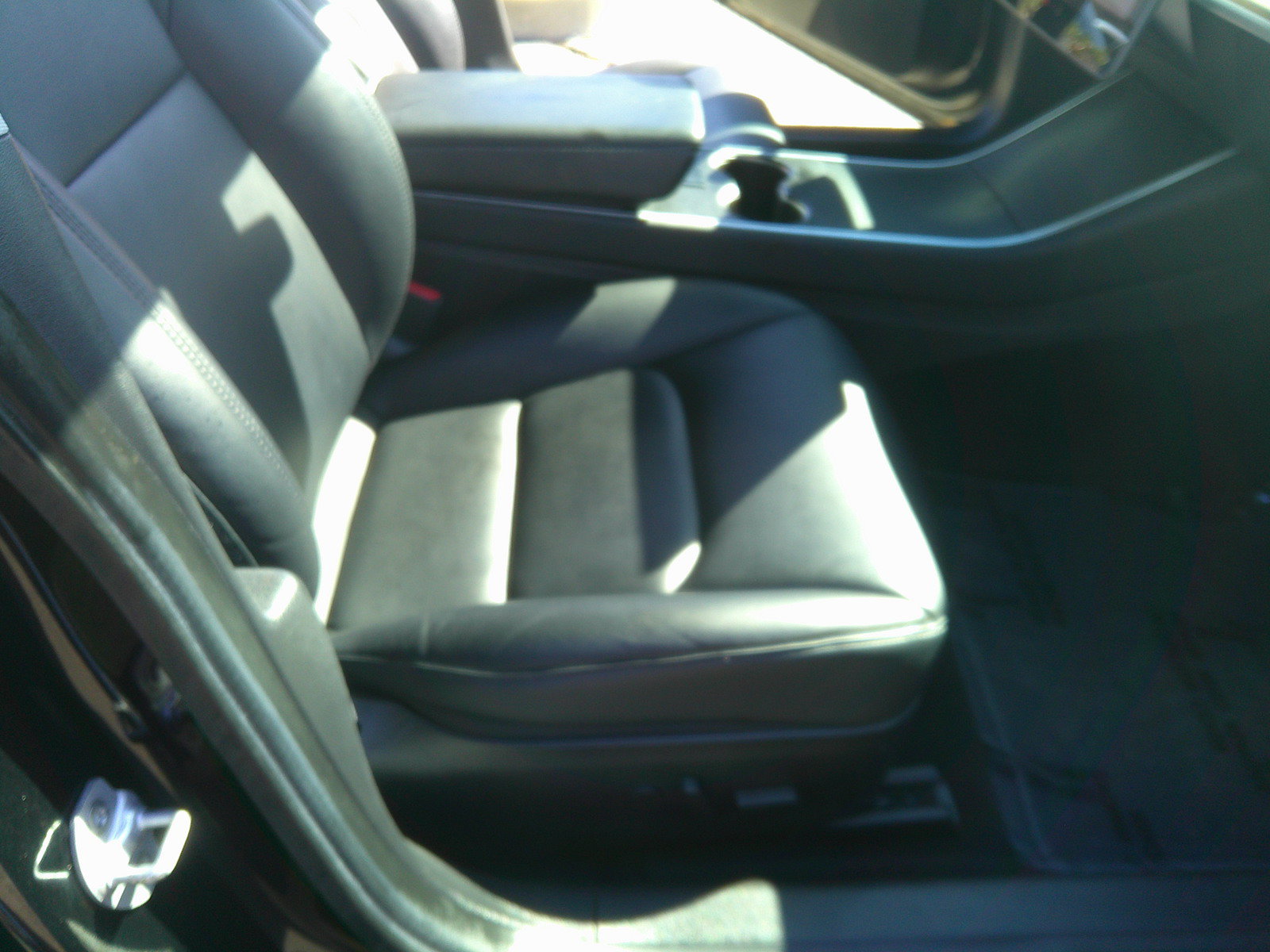 Used 2020 Tesla Model 3 Standard Range Plus RWD image 9