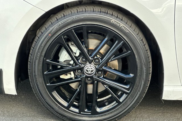 Certified 2025 Toyota Camry SE FWD image 30