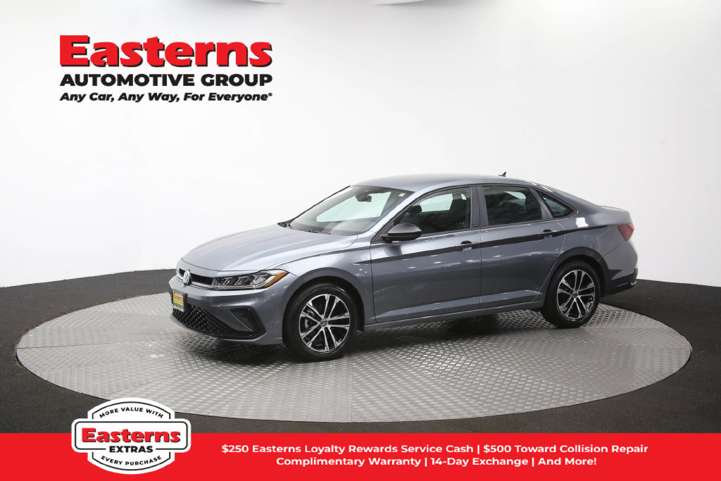 Used 2025 Volkswagen Jetta Sport FWD image 58