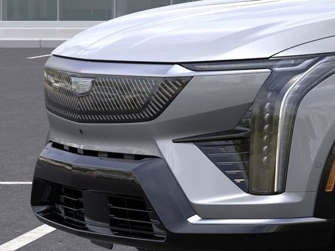 New 2026 Cadillac Optiq Luxury 1 image 13