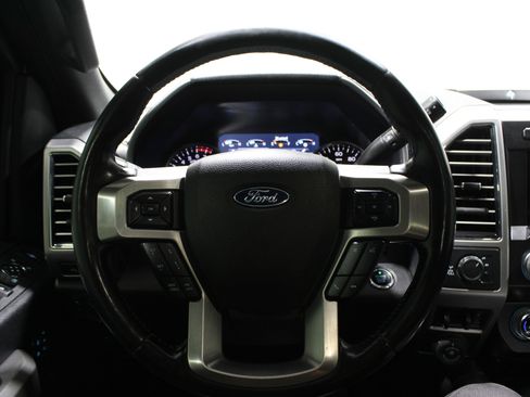 Used 2020 Ford F250 Platinum w/ Tremor Off-Road Package image 9