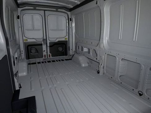 New 2026 Ford Transit 250 148 Medium Roof RWD image 12