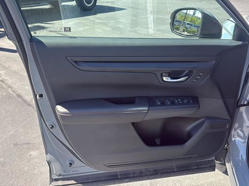 Used 2026 Honda CR-V Sport-L image 13