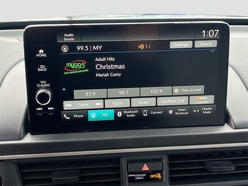 Used 2025 Honda Pilot EX-L image 15