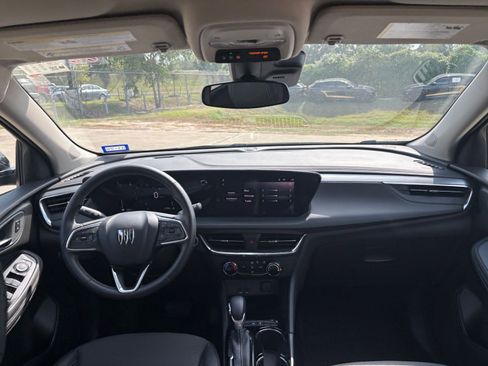 Used 2025 Buick Encore GX Preferred image 31