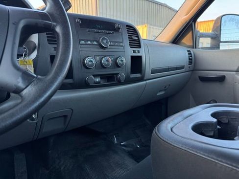 Used 2014 Chevrolet Silverado 2500 W/T image 8