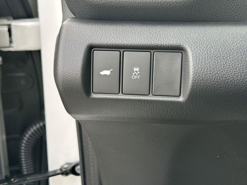 New 2025 Honda Pilot Touring image 14