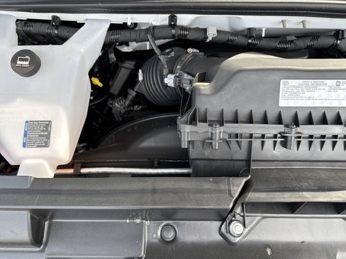 New 2025 GMC Savana 3500 w/ Power Convenience Package image 27