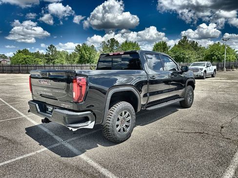 New 2026 GMC Sierra 1500 AT4X AWD/4WD image 11