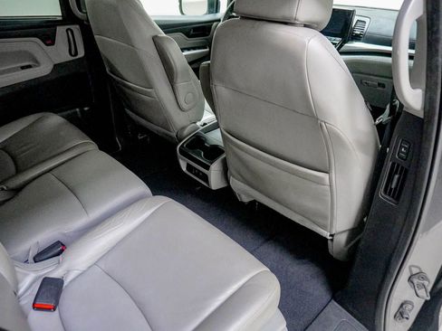 Used 2019 Honda Odyssey EX-L image 35