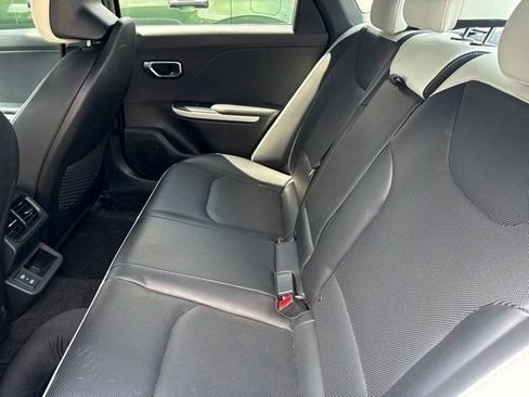Used 2025 Kia K4 GT-Line Turbo FWD image 8