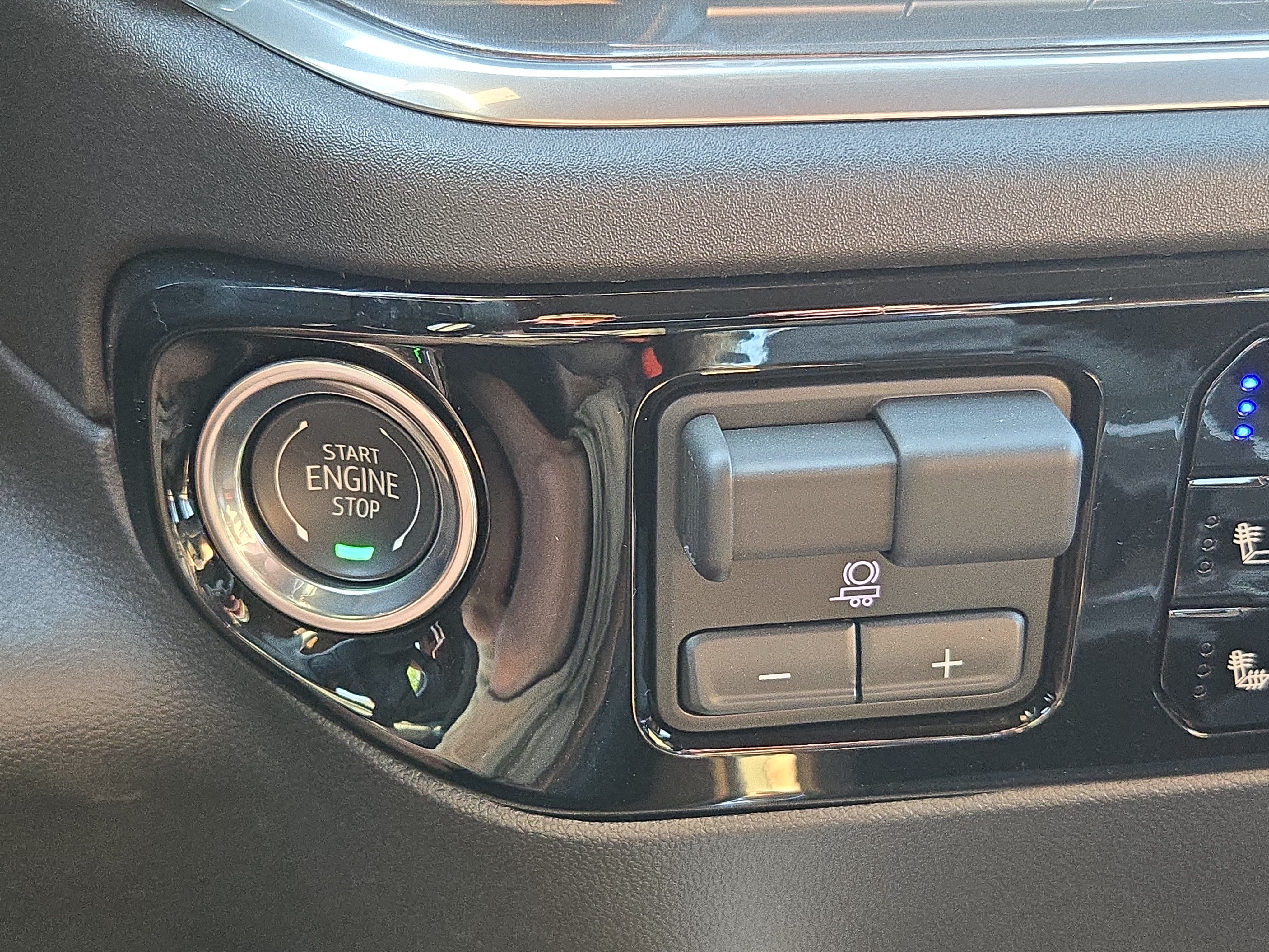 New 2026 Chevrolet Silverado 2500 High Country w/ High Country Premium Package AWD/4WD image 31