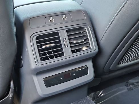 Used 2025 Audi Q5 Premium Plus w/ Premium Plus AWD/4WD image 25