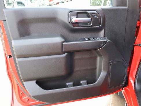 Certified 2022 Chevrolet Silverado 1500 Custom image 11