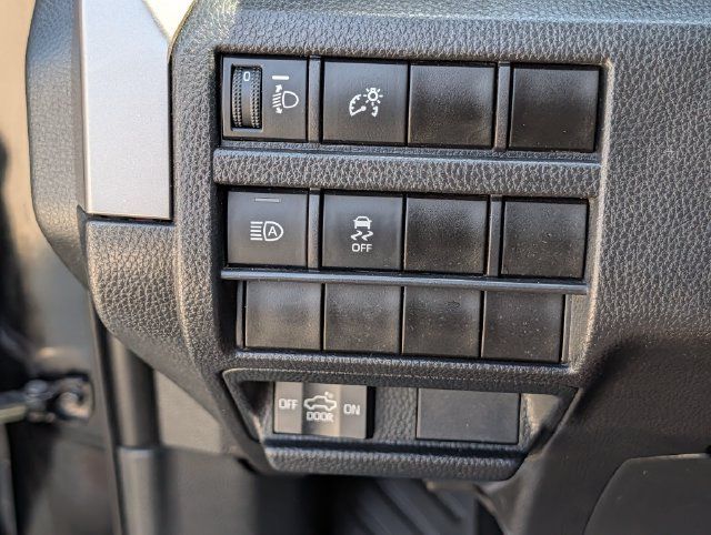 Used 2024 Toyota Tacoma SR5 AWD/4WD image 24