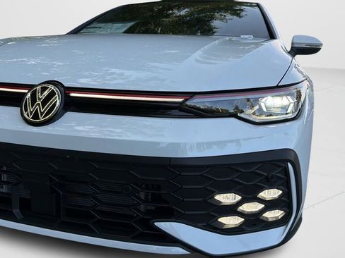 New 2026 Volkswagen GTI SE FWD image 38