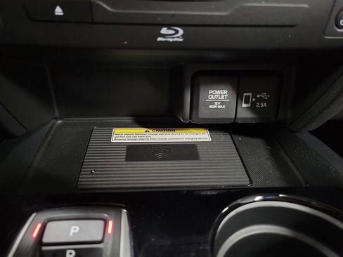 Used 2021 Honda Pilot Black Edition image 17