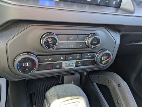 New 2026 Ford Bronco Big Bend w/ Black Diamond Package image 13