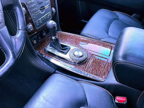 Used 2019 Nissan Armada Platinum w/ Captain's Chairs Package image 17