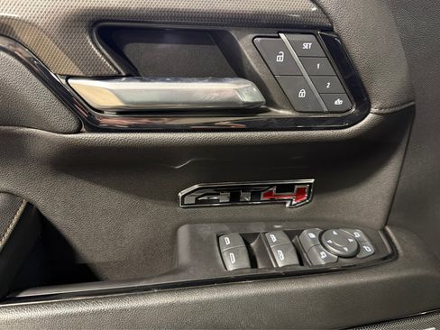 Used 2023 GMC Sierra 1500 AT4 w/ AT4 Preferred Package image 16