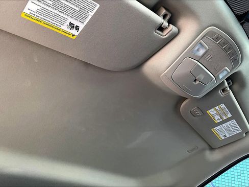 Used 2019 Ford Expedition XLT w/ Cargo Package image 14