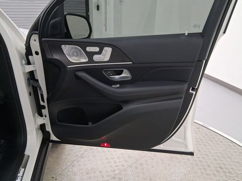 Used 2024 Mercedes-Benz GLE 350 4MATIC image 35