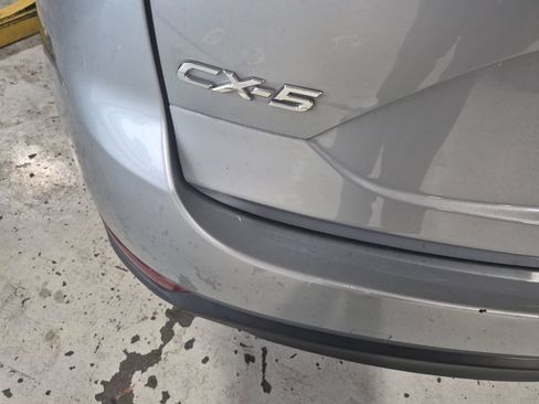Used 2019 MAZDA CX-5 Touring FWD image 5