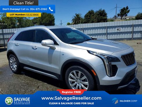 Used 2022 Cadillac XT4 Premium Luxury w/ Safety Alert Package FWD image 5